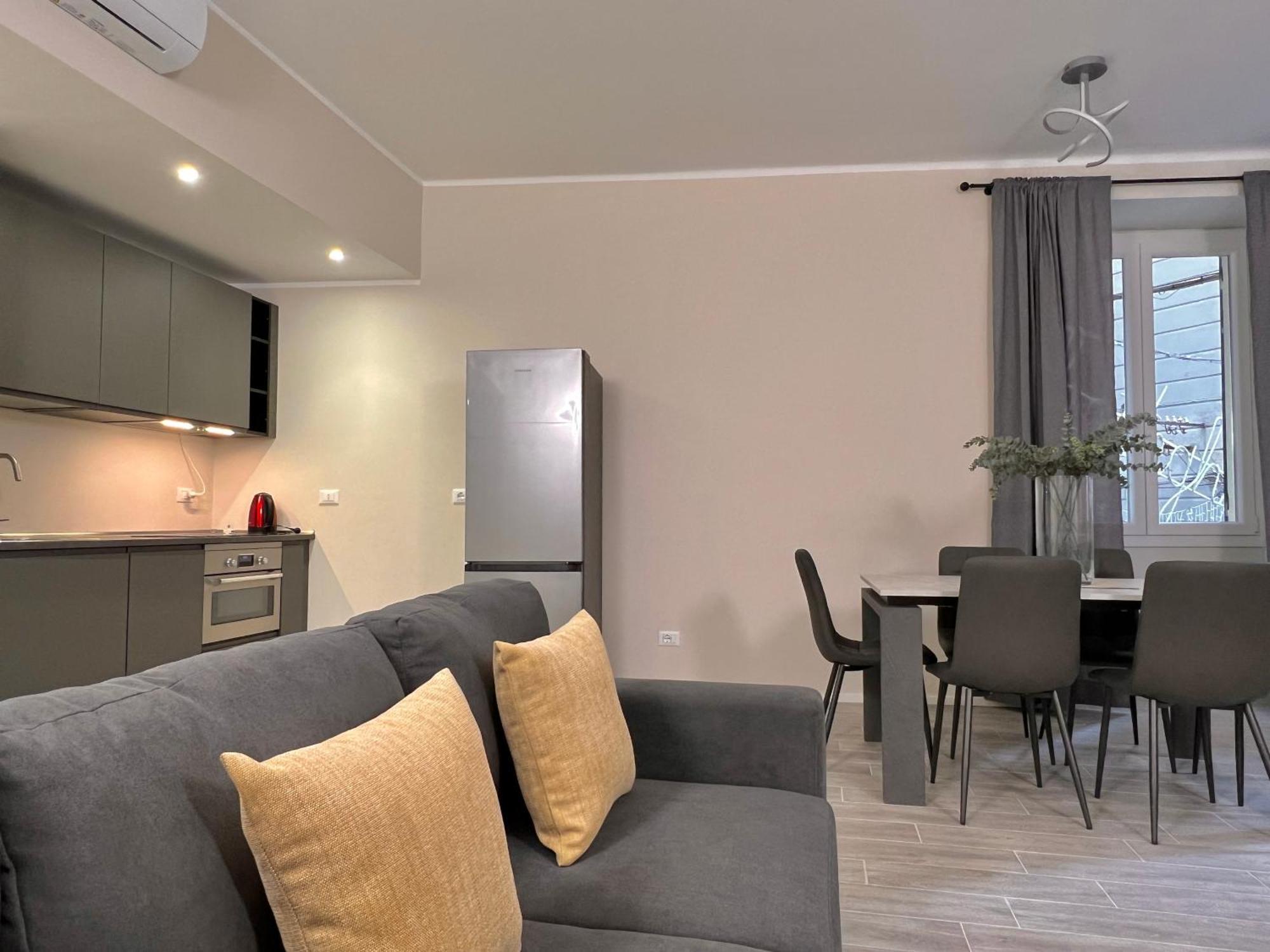 Lomellini One Apartment Genoa Ngoại thất bức ảnh